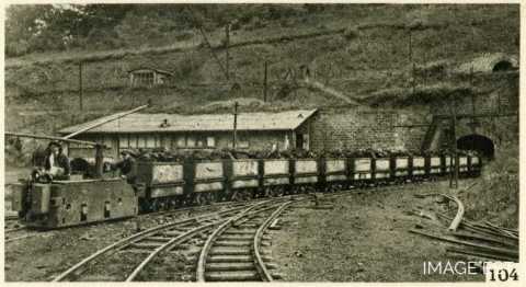 Transport du minerai (Haucourt-Moulaine)